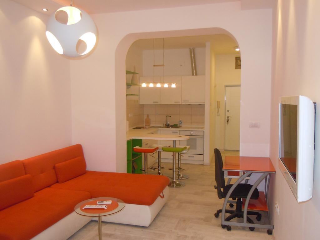 Porto Studio Belgrade Room photo